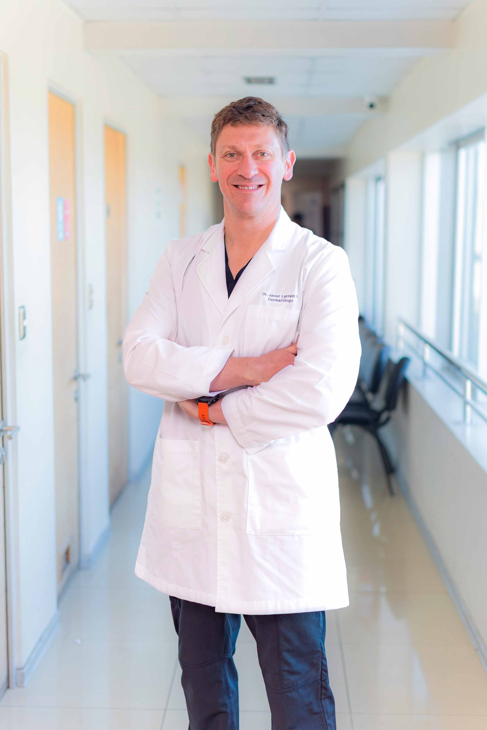 Dr. Javier Larraín